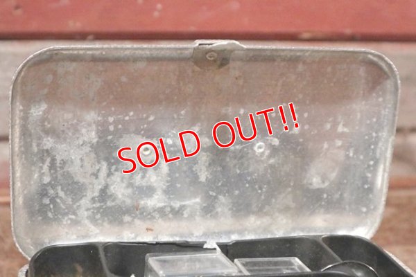 画像9: dp-200901-48 UMCO / MODEL P-9 Tackle Box