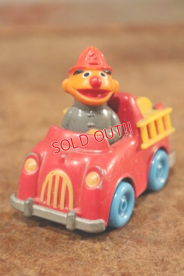 画像1: ct-131217-31 Ernie / Playskool 1980's Diecast Car (A)