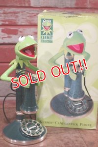 ct-200901-32 Kermit / 1996 Candlestick Phone