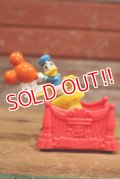 ct-151118-50 Donald Duck / McDonald's 1997 Meal Toy