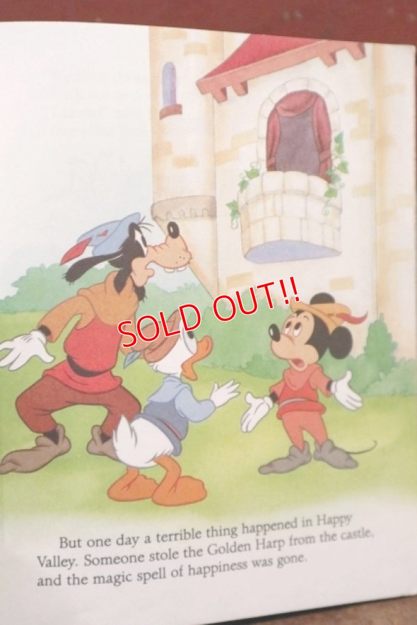 画像3: ct-200901-72 Mickey Mouse / 1988 Little Golden Book "Mickey and the Beans Talk"