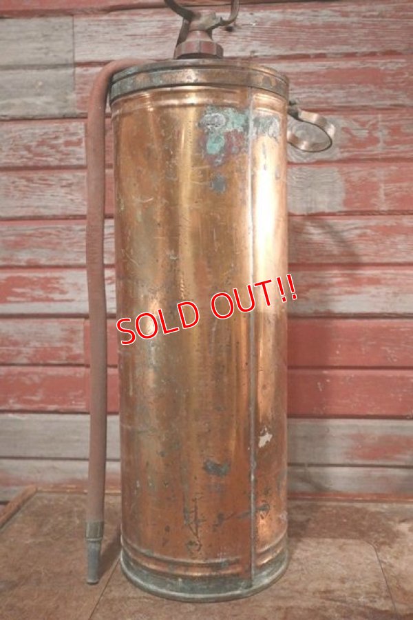 画像7: dp-201001-18 1940's Metal Fire Extinguisher