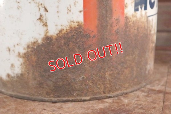 画像9: dp-201001-27 HUSKY / 1956 5 U.S.Gallons Motor Oil Can