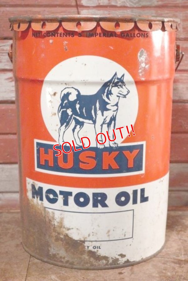 画像1: dp-201001-27 HUSKY / 1956 5 U.S.Gallons Motor Oil Can