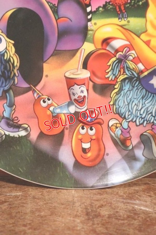 画像4: ct-201001-09 McDonald's / 2002 Collectors Plate "Fireworks"