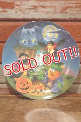 ct-201001-09 McDonald's / 1995 Collectors Plate "McNugget Buddies"