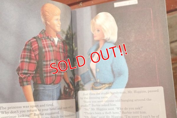 画像5: ct-200901-73Barbie / 1999 Little Golden Book "The Jewel Thief"