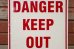 画像2: dp-201101-64 Road Sign "DANGER KEEP OUT × NO SMOKING" (2)