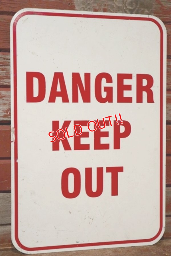 画像1: dp-201101-64 Road Sign "DANGER KEEP OUT × NO SMOKING"