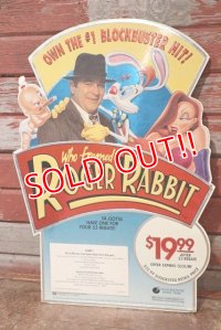 ct-201114-130 Roger Rabbit / Home Video Cardboard Sign