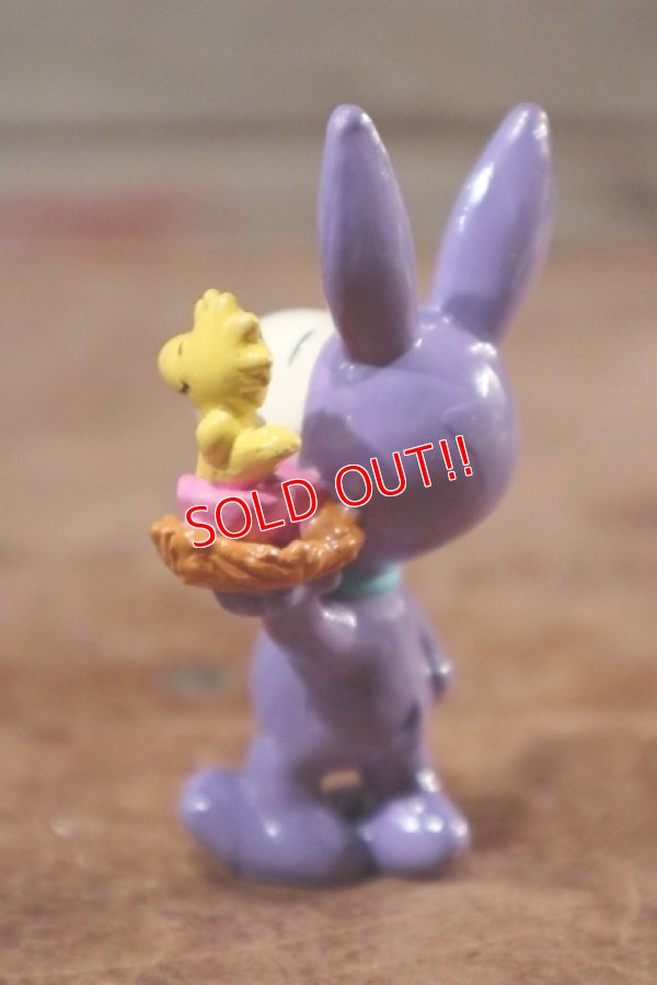 画像4: ct-201114-86 Snoopy / Whitman's 1997 PVC Figure "Easter Bunny (Purple)"