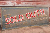 dp-201114-25 Universal natural milker / 1950's〜Metal Sign