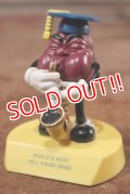 ct-201114-125 California Raisins / 1988 PVC Figure "The Graduates Sax Player"