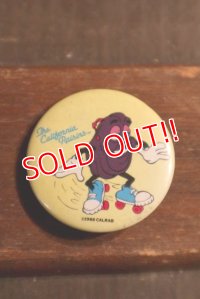 ct-201114-125 California Raisins / 1988 Pinback "Roller Skate"
