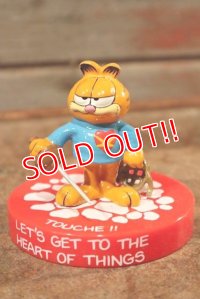 ct-201114-90 Garfield / 1980's Figurine "Fencing"