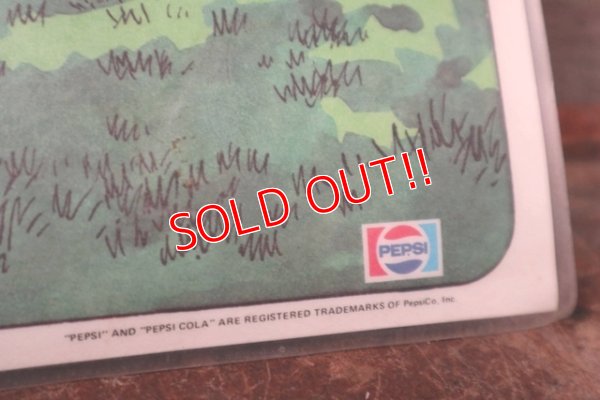 画像5: ct-201201-37 Looney Tunes / PEPSI 1976 Place Mat "Porky Pig & Petunia Pig"