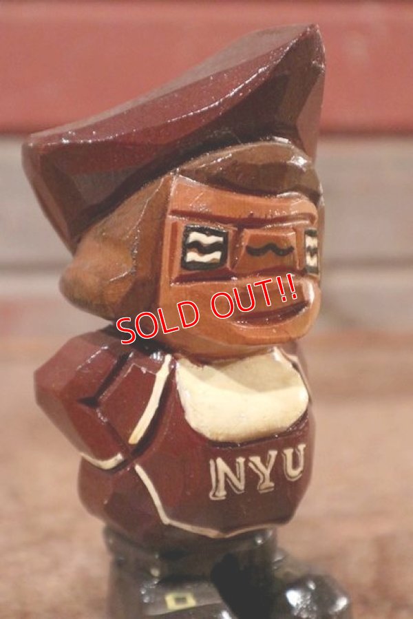 画像2: ct-210101-03 Anri 1950's College Mascot Figure / New York University