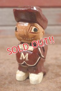 ct-210101-03 Anri 1950's College Mascot Figure / The University of Massachusetts