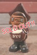 ct-210101-03 Anri 1950's College Mascot Figure / New York University