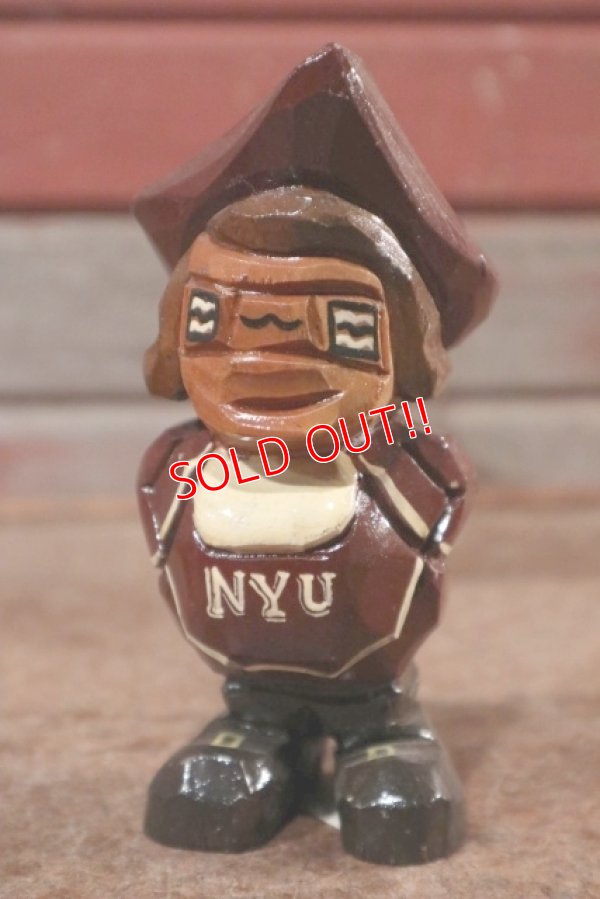 画像1: ct-210101-03 Anri 1950's College Mascot Figure / New York University