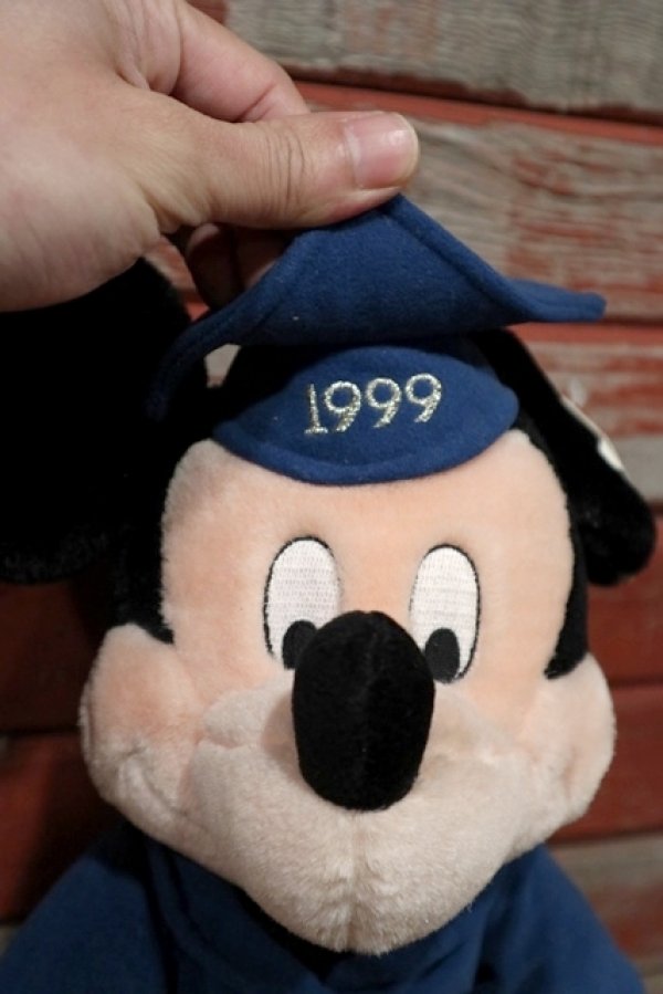 画像2: ct-210101-75 Mickey Mouse / 1999 Plush Doll "Graduation"