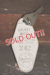 dp-210101-43 GALAXY MOTEL / Vintage Room Key