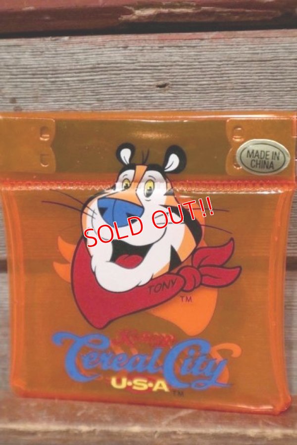 画像3: ct-210101-29 Kellogg's / Tony the Tiger 1990's Coin Purse