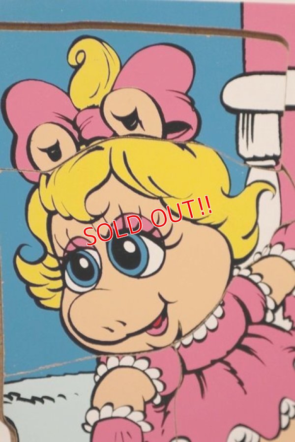 画像2: ct-210101-08 Baby Miss Piggy & Kermie Doll / Playskool 1980's Wood Frame Tray Puzzle