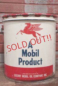 dp-201201-54 Mobil / 1950's 5 U.S.GALLONS Oil Can
