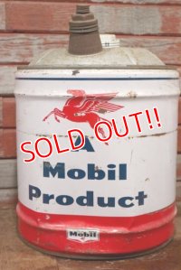 dp-201201-47 Mobil / 1950's-1960's 5 U.S.GALLONS Oil Can