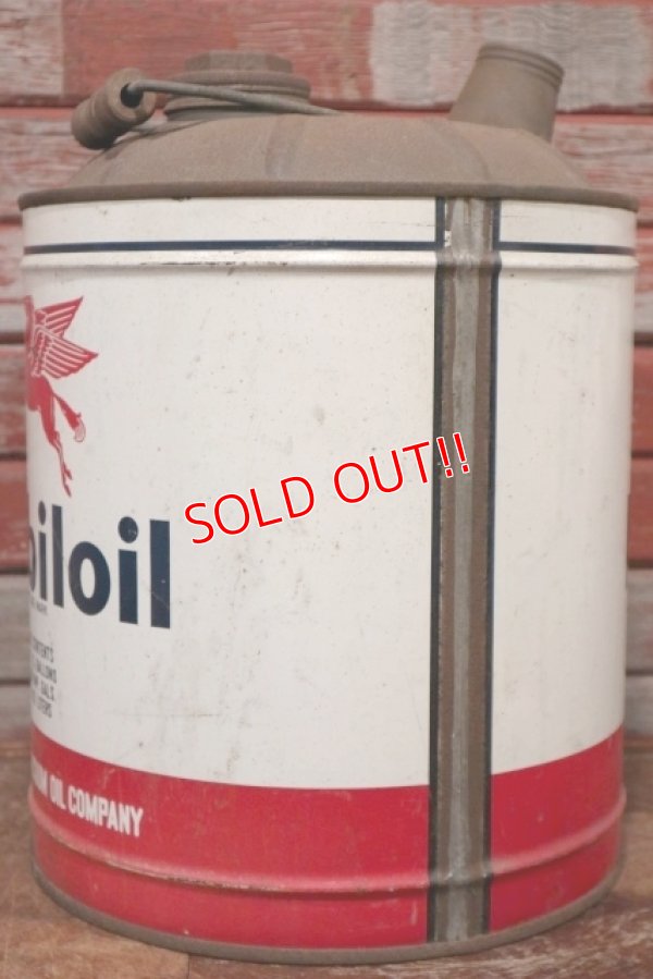 画像4: dp-201201-50 Mobiloil / 1950's 5 U.S.GALLONS Oil Can