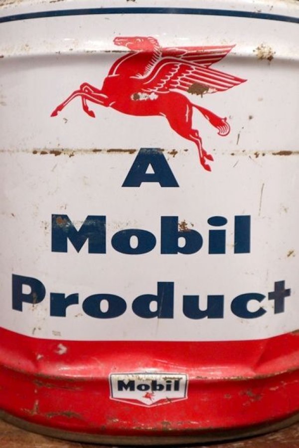 画像2: dp-201201-47 Mobil / 1950's-1960's 5 U.S.GALLONS Oil Can