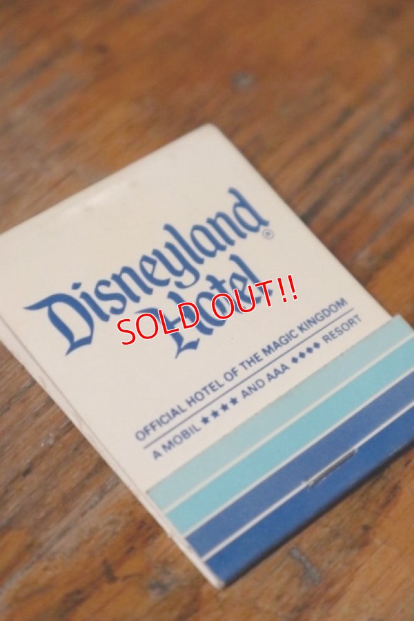 画像2: dp-201114-42 Disneyland Hotel / Vintage Match Book
