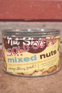dp-210201-27 Nut Shelf mixed nuts / Vintage Tin Can