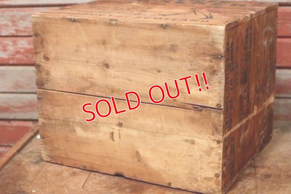 画像11: dp-210201-35 JOHNNIE WALKER / Vintage Wood Box