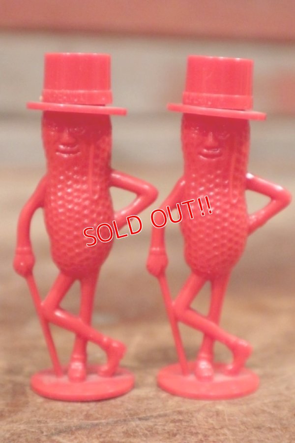 画像1: ct-210201-57 PLANTERS / MR.PEANUT 1950's Salt & Pepper Shaker (Red)