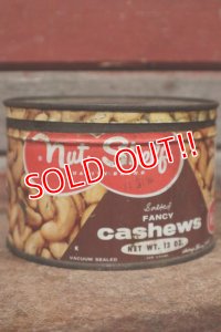 dp-210201-72 nut shelf / Vintage Cashews Can