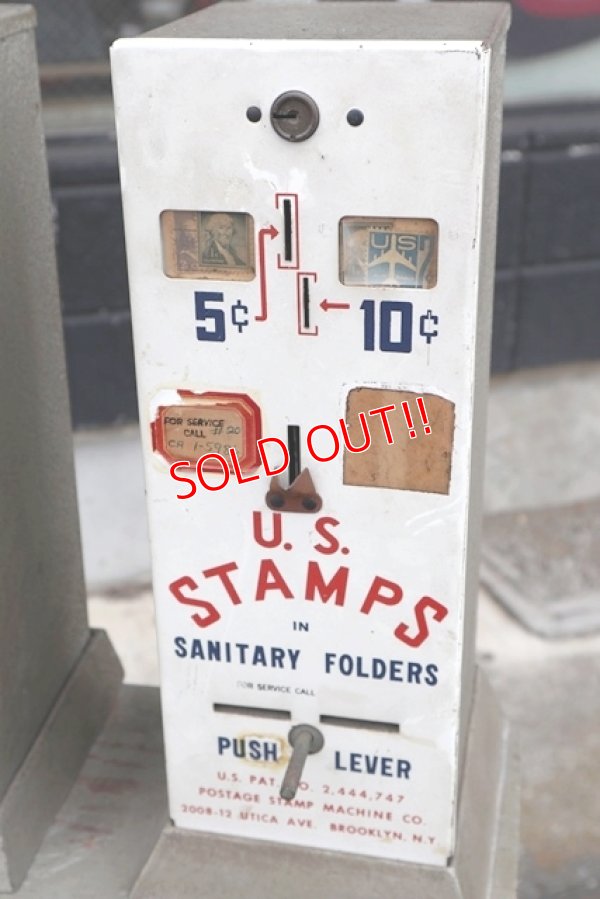 画像3: dp-201114-41 U.S. STAMPS / 1960's Vending Machine