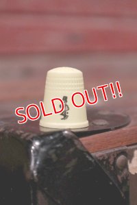 ct-210301-03 PLANTERS / MR.PEANUT Vintage Thimble