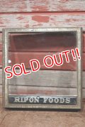 dp-210301-08 RIPON FOODS / 1930's-1940's Biscuits Can Metal Lid