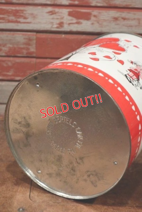 画像11: ct-210301-12 Boy & Girl / Vintage Tin Can