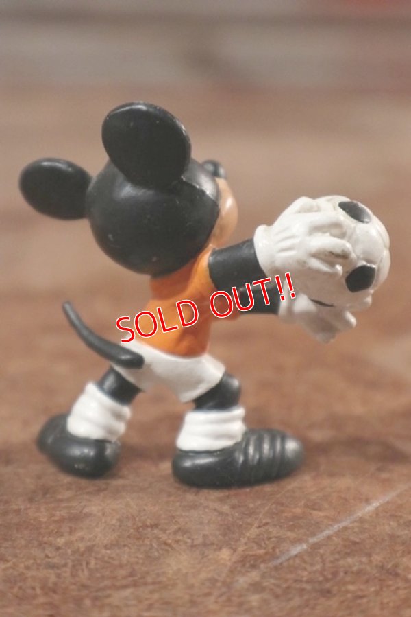 画像4: ct-141209-78 Mickey Mouse / Bully PVC Figure "Goal Keeper"