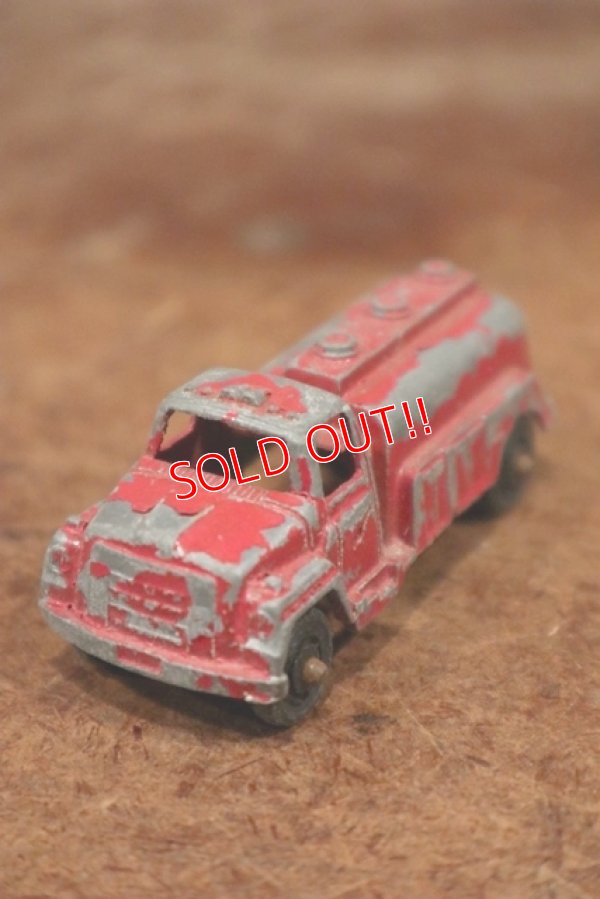 画像1: dp-210201-29 Tootsietoy / Die Cast Car "Red Tanker"