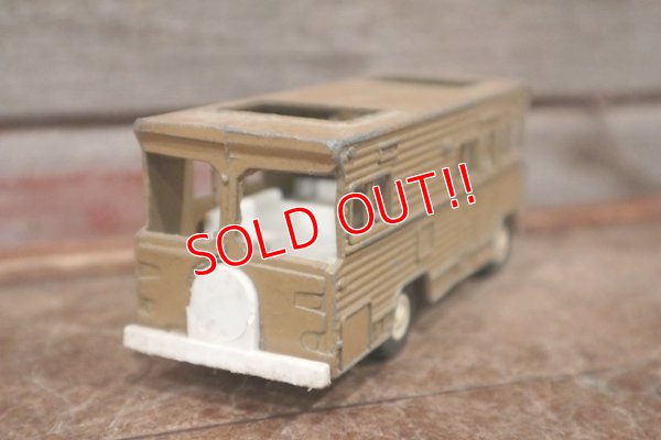 画像4: dp-210201-29 Tootsietoy / Die Cast Car "Camper"