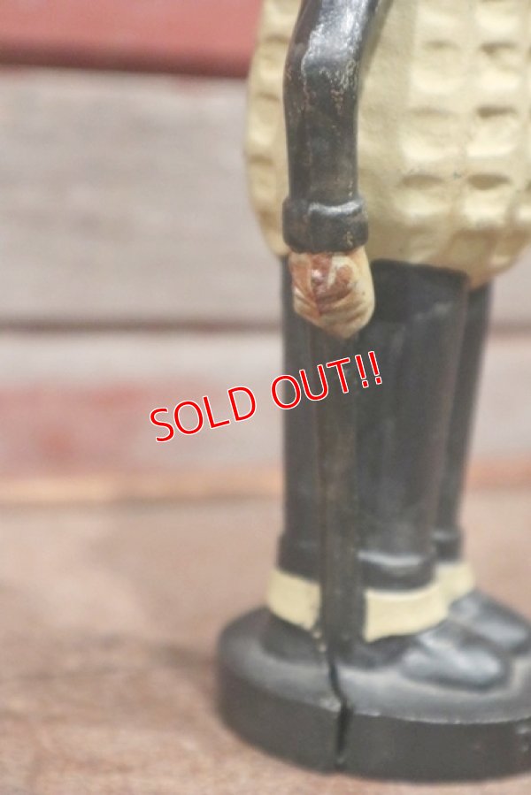 画像5: ct-210301-72 PLANTERS / MR.PEANUT 1940's Cast Iron Coin Bank