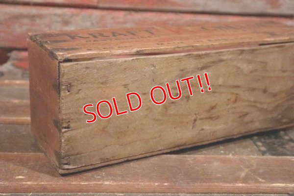 画像7: dp-210401-09 KRAFT / Vintage Cheese Box