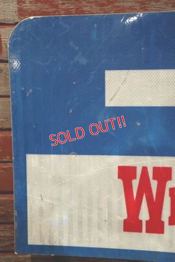 画像5: dp-210401-61 WENDY'S Road Sign