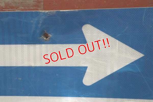 画像4: dp-210401-61 WENDY'S Road Sign