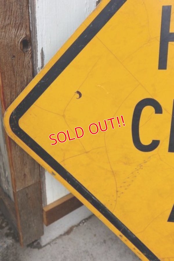 画像4: dp-210401-69 Road Sign "HIGWAY CROSSING AHEAD"