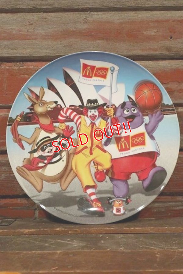 画像1: ct-210401-30 McDonald's / 2000 Collectors Plate "Beach Volleyball"